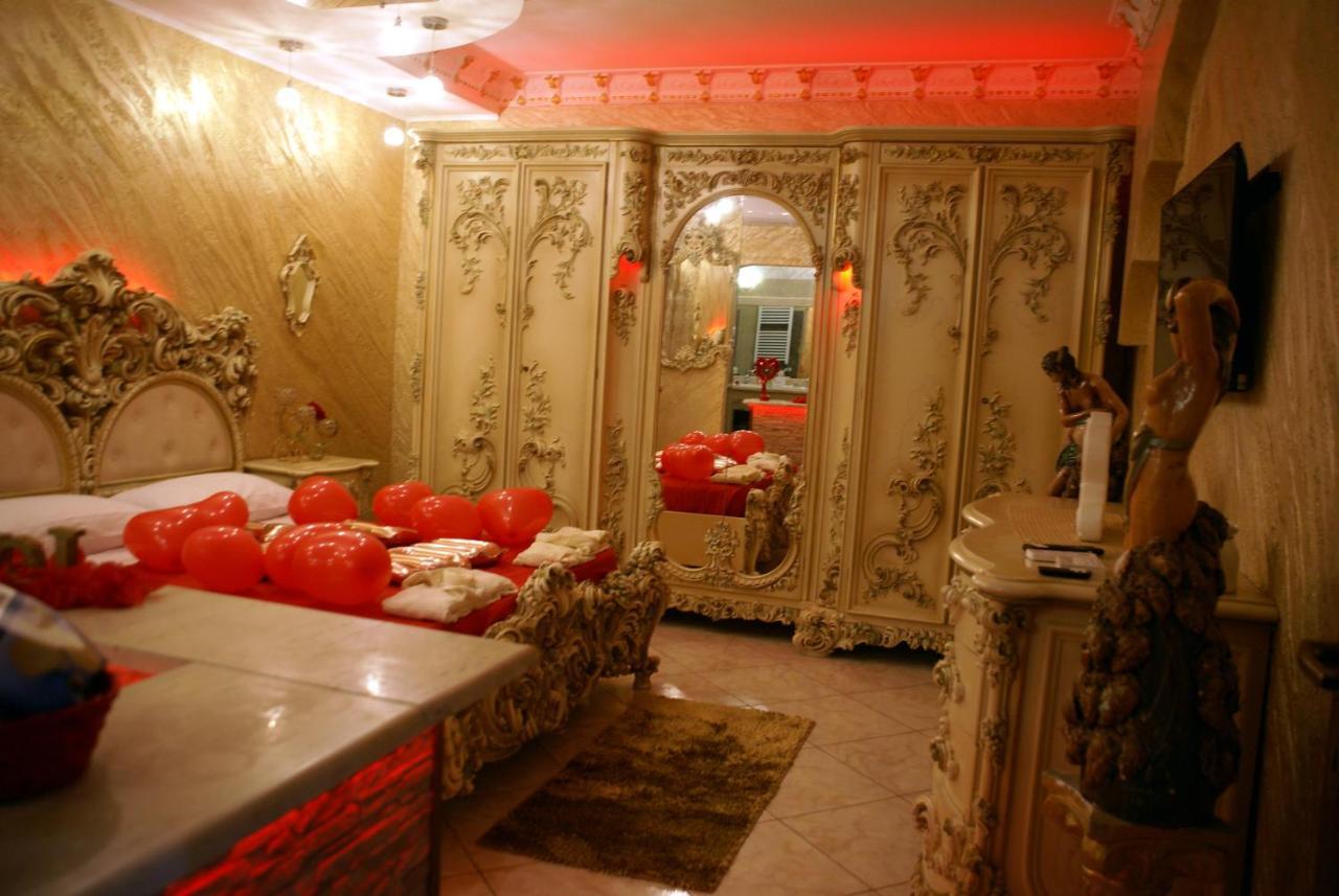 Gold Luxury Suite Home Roma Kültér fotó